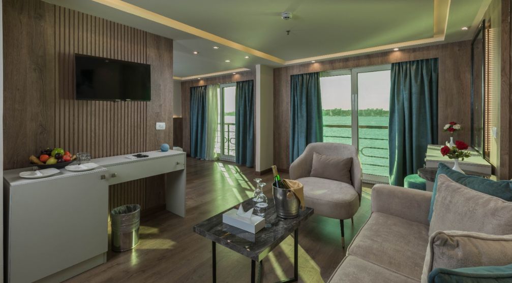 5 tägige Nilkreuzfahrt von Luxor nach Assuan mit Royal Elite